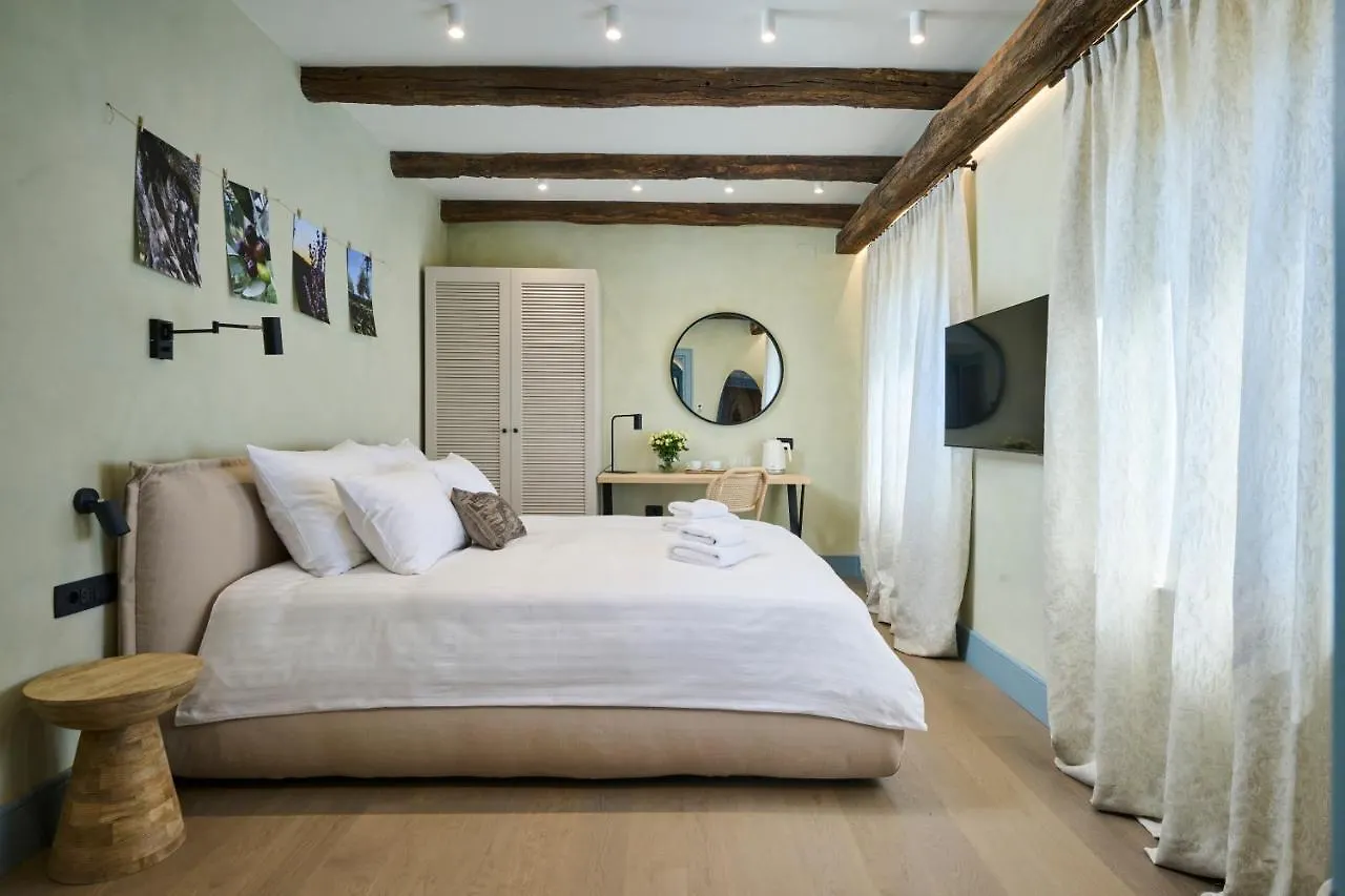 Winery Cuj Bed & Breakfast 0*, Vilanija Croatia