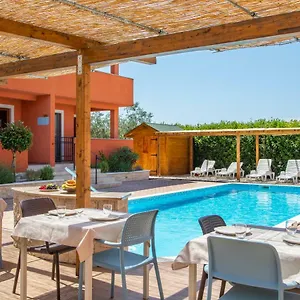Natura Hotel